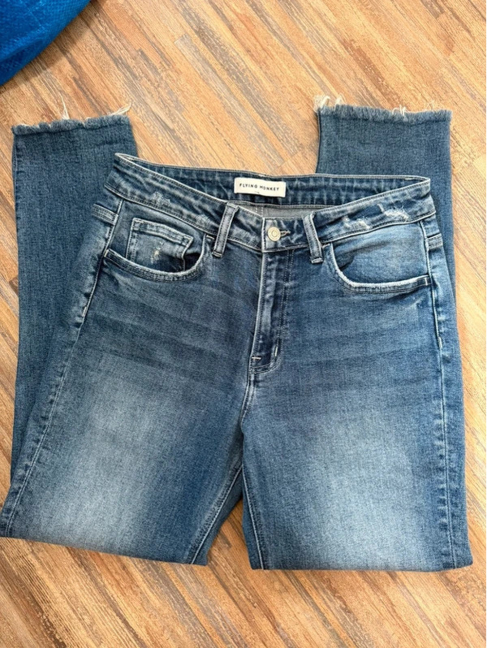 Flying monkey jeans from the buckle size 28